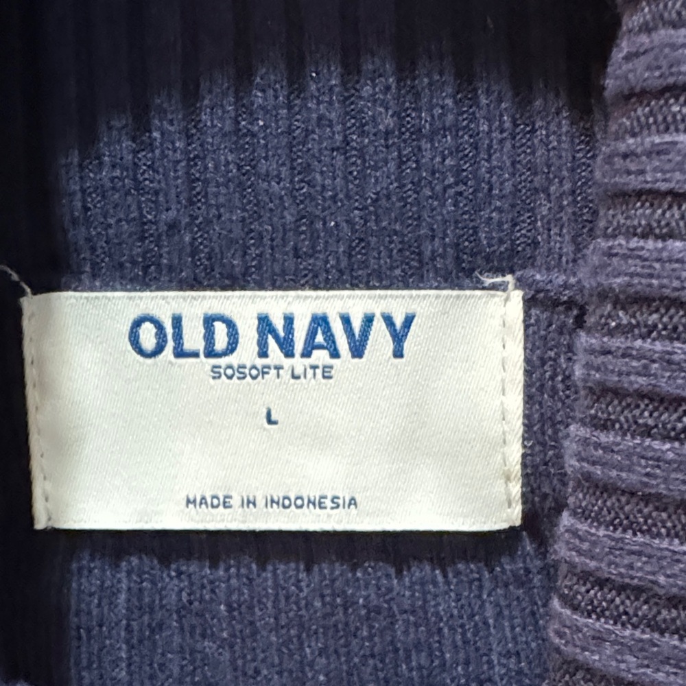 Old Navy Women's Navy Turtleneck Sweater - Picture 2 of 6